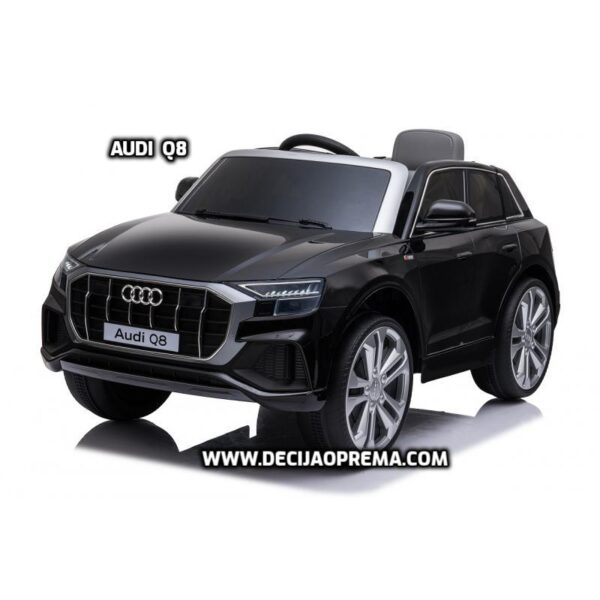 Audi Q8 Licensed na akumulator za decu Crni